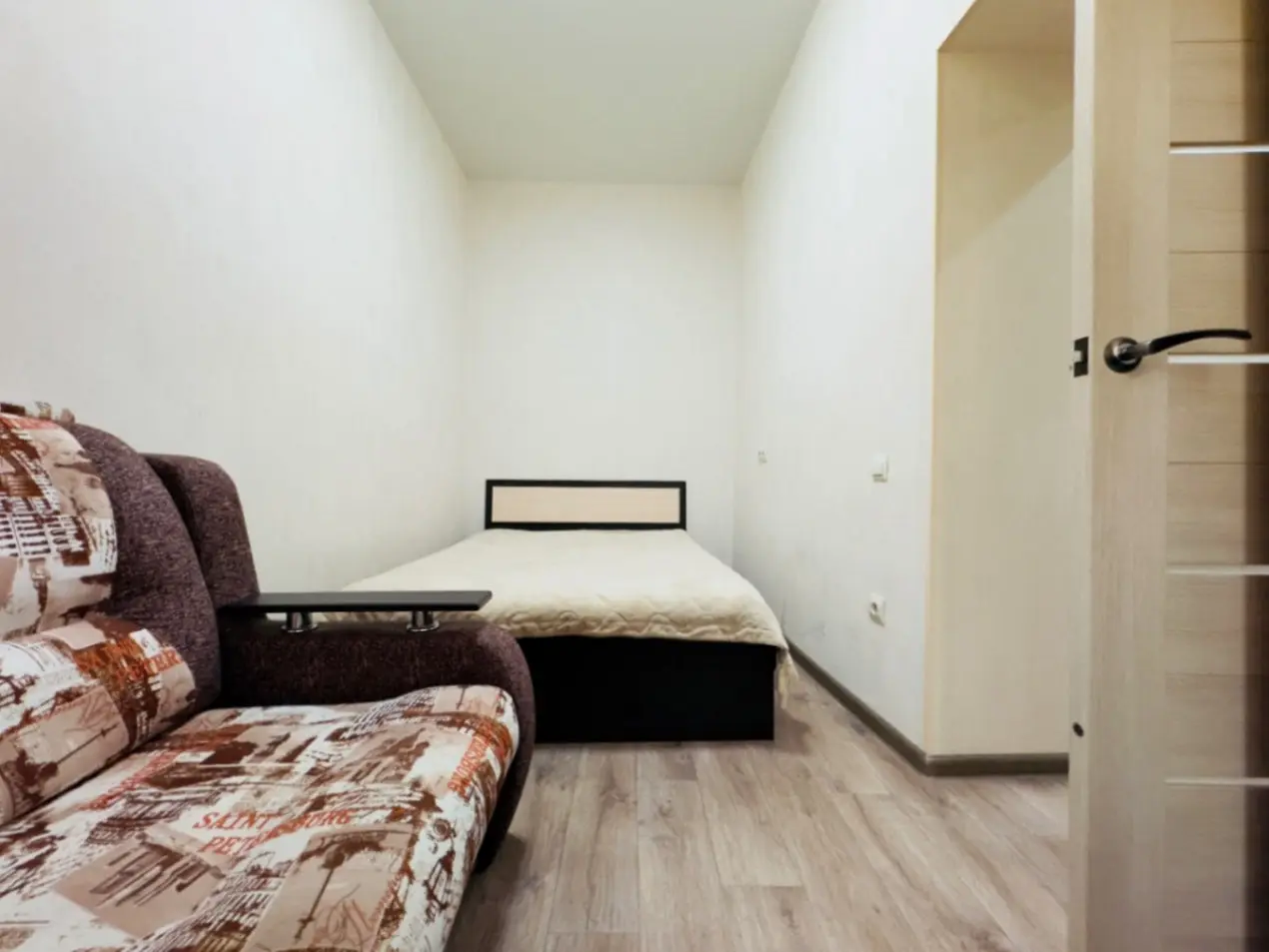 3-комн. у Нарзанной галереи, 70 м², ул. Красноармейская, 8 — фото квартиры посуточно в Кисловодске №3