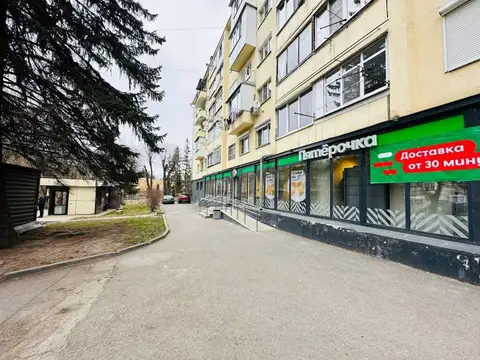 1-комн. рядом с Нарзанной галереей, 36 м² — квартира посуточно в Кисловодске, пр. Мира, д. 5