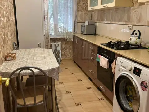 2-комн., 40 м² — Нарзанные ванны, 6 мин пешком — квартира посуточно в Кисловодске, ул. Розы Люксембург, 8