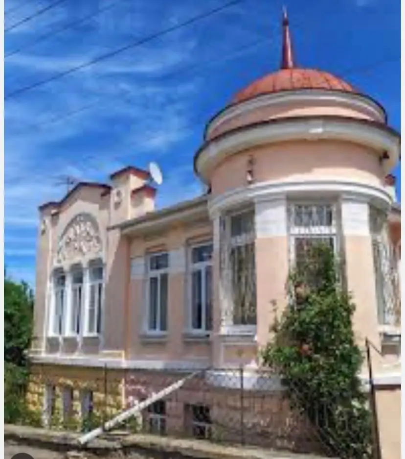 1-комн., 45 м² — Никольский собор, 5 мин пешком, ул. Лермонтова, 33 — главное фото квартиры посуточно в Кисловодске