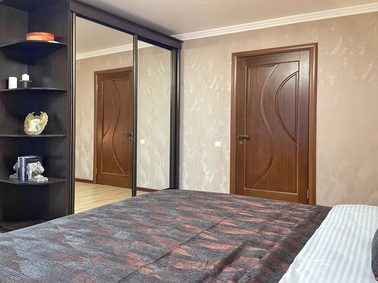 3-комн., 105 м² — Никольский собор, 6 мин пешком, ул. Подгорная, 4 — фото квартиры посуточно в Кисловодске №3