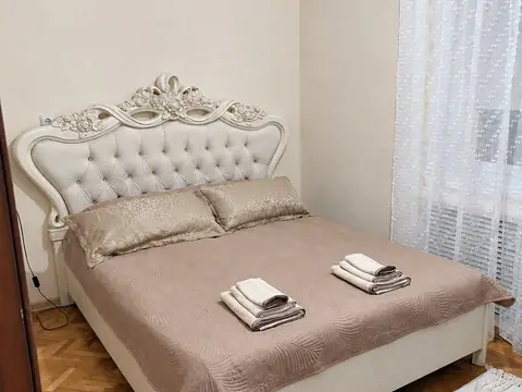 2-комн., 45 м² — Никольский собор, 8 мин пешком — квартира посуточно в Кисловодске, ул. Чернышевского, 34