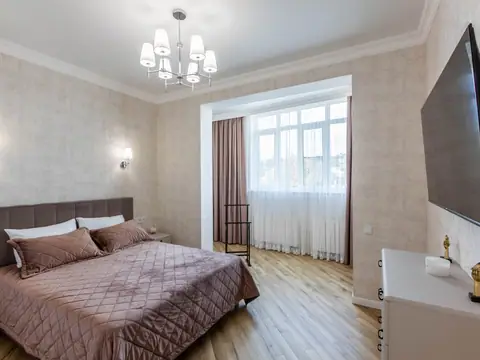 2-комн., 70 м² — проспект Победы — квартира посуточно в Кисловодске, пр. Победы, 43А