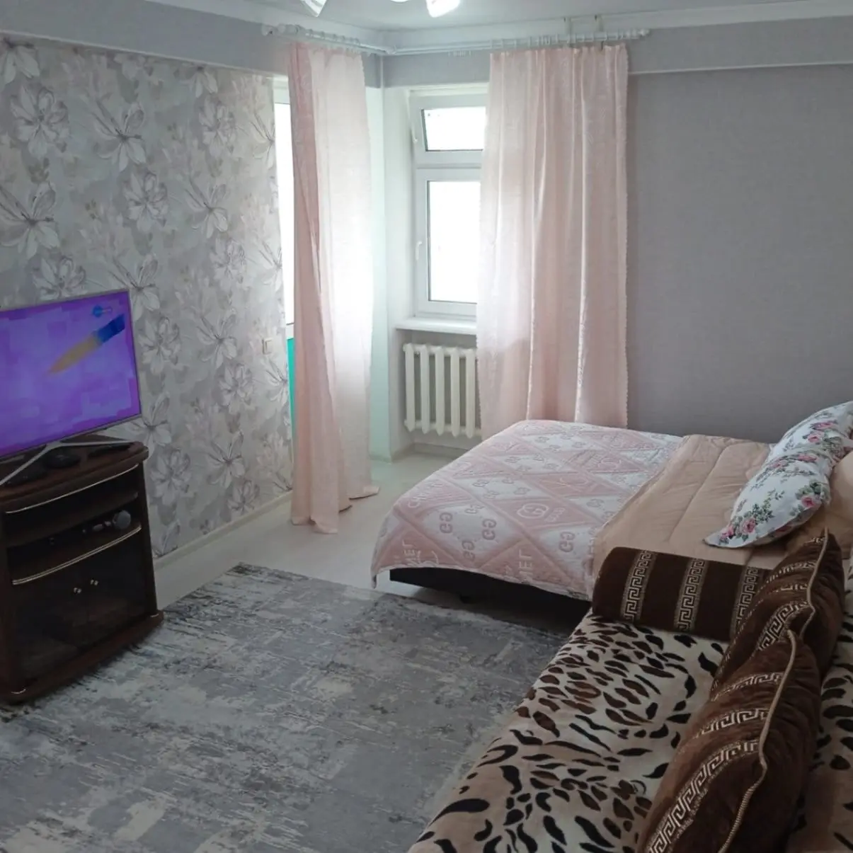 2-комн., 55 м², ул. Набережная, 9 — главное фото квартиры посуточно в Кисловодске