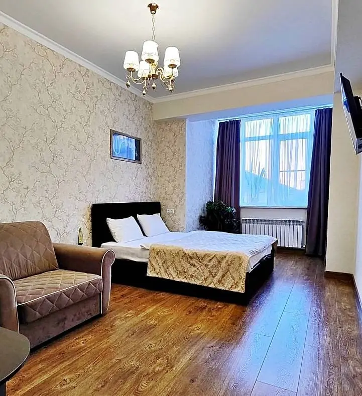 1-комн. в Кисловодске, 28 м², ул. Декабристов, 36/1 — главное фото квартиры посуточно в Кисловодске